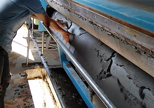 青龍安泉興金礦調(diào)試現(xiàn)場 青龍安泉興金礦調(diào)試現(xiàn)場